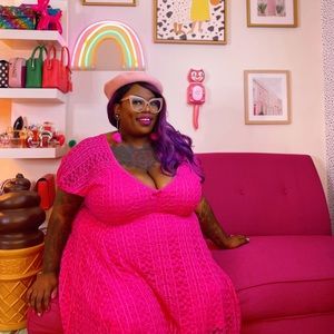 Cute Hot pink Lace dress 💖